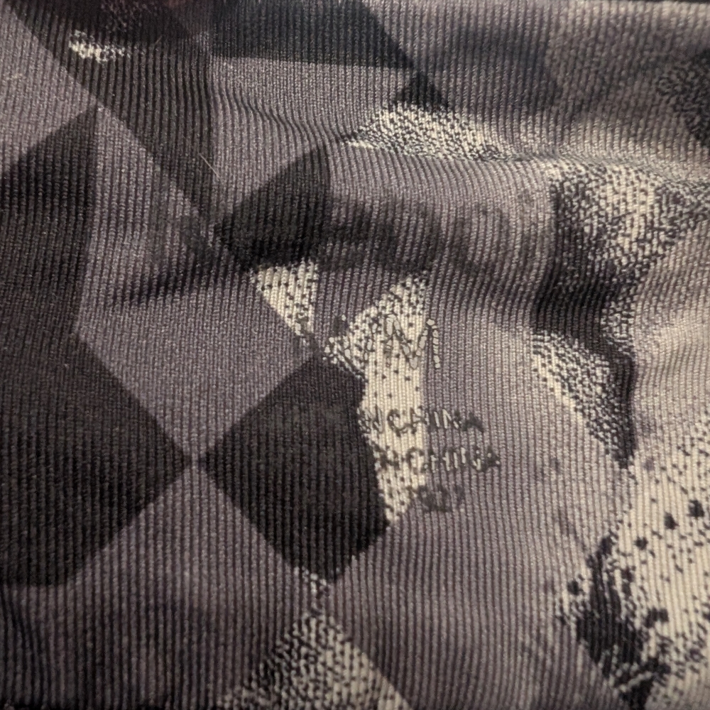 Athletic Zip-up Floral Geometric - Picture 3 of 3